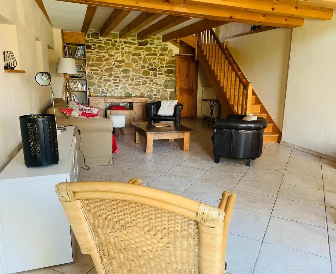 Maison De Village Entre Lac Et Montagnes Loisin Holiday home