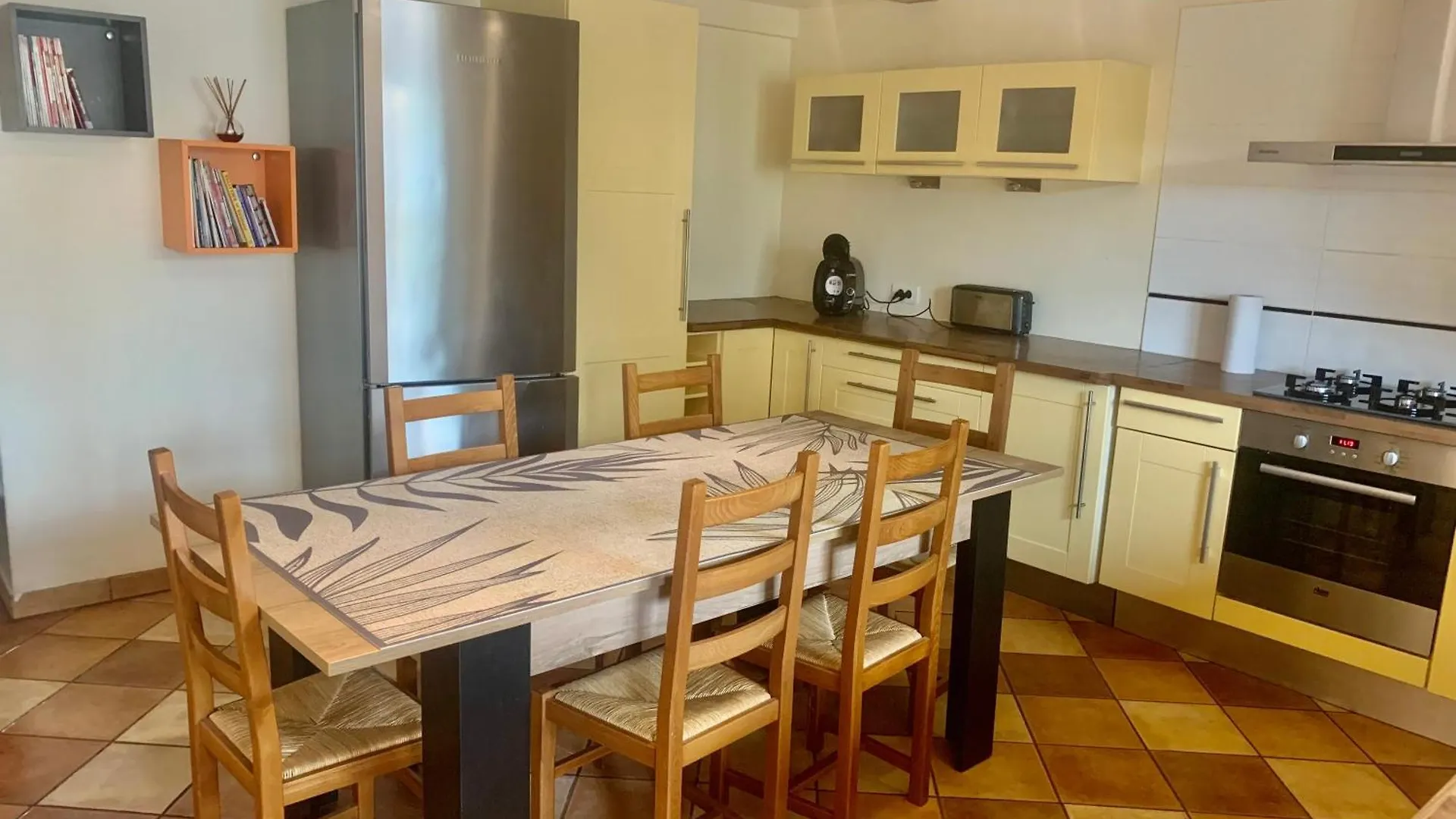 Holiday home Maison De Village Entre Lac Et Montagnes Loisin